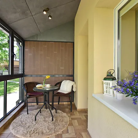 Oksanos Apartamentai Druskininkuose 47 Kv M Atskiras Iejimas 1 Aukstas *