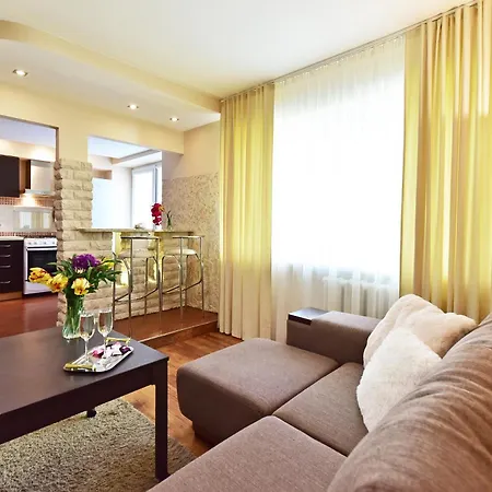 Oksanos apartamentai Druskininkuose 47 kv m atskiras įėjimas 1 aukštas *