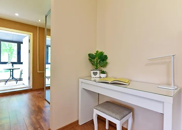 아파트 Oksanos Apartamentai Druskininkuose Atskiras Iejimas 1 Aukstas 드루스키닝카이